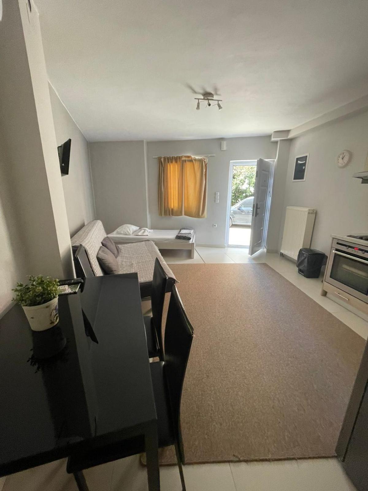 Errica Apartment Preveza Buitenkant foto